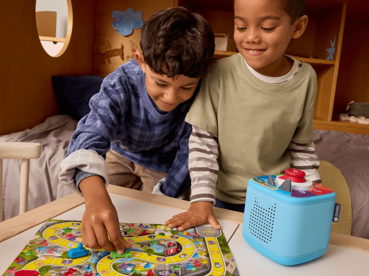 tonies Tonieplay The Game of LIFE Game & Controller - Image 5